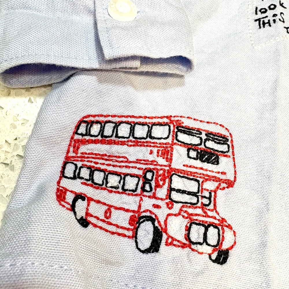 GAP Baby & Toddler Paddington Bear Embroidered Oxford Shirt - Size 2 - London - Picture 4 of 8
